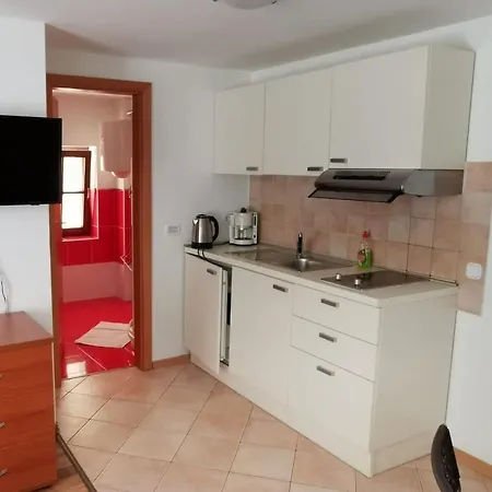 Apartment By The Sea - 13312 Cres
